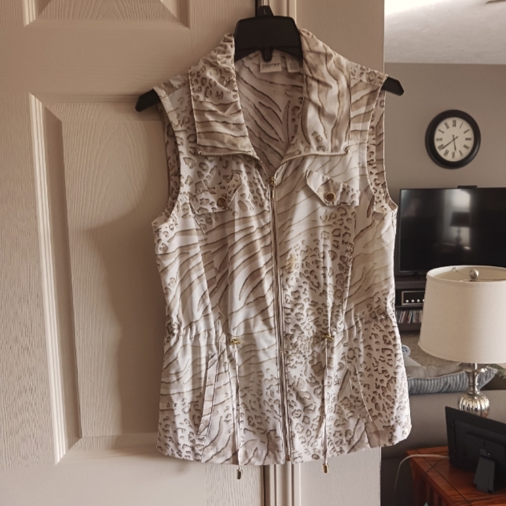 Chico's Beige Animal Print Sleeveless Blouse or Vest.  Size Chico's 1 Or M/8